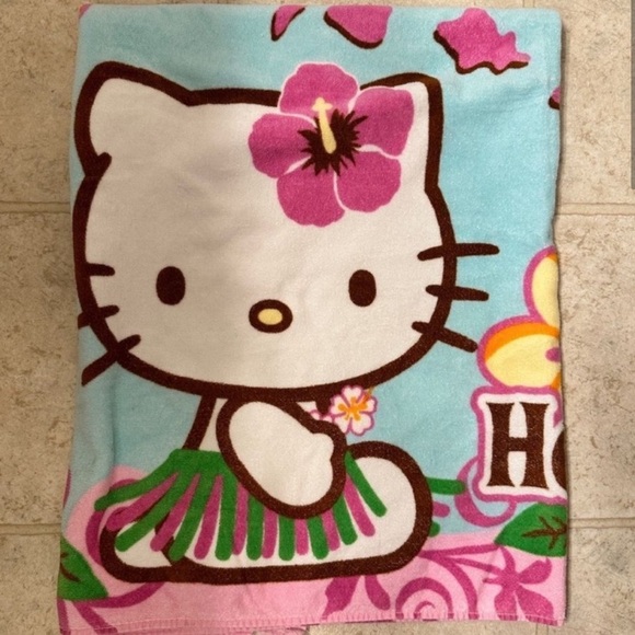 Sanrio Hello Kitty Hawaiian Island Pink Flower Bath Beach Towel 60X31 RARE - Picture 2 of 4